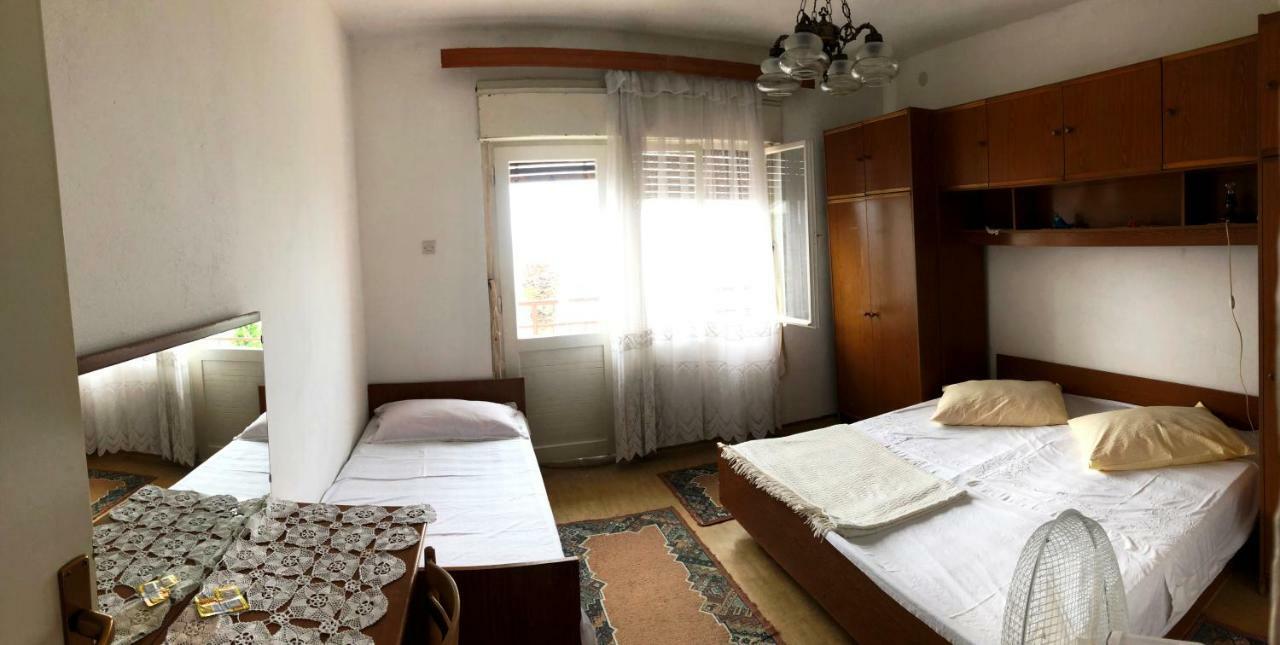 Apartmani Zorka Podstrana Esterno foto